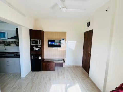 Near Mindspace Malad